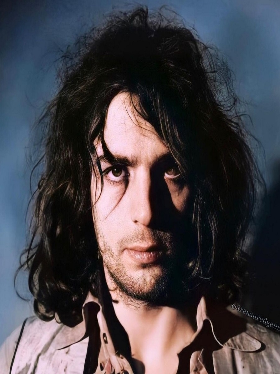 The Life And Legacy Of Syd Barrett The Enigmatic Founder Of Pink Floyd 